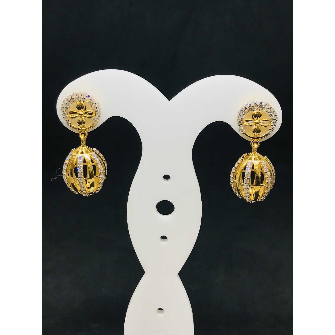 916 Ladies Fancy Gold Earring Er-60045