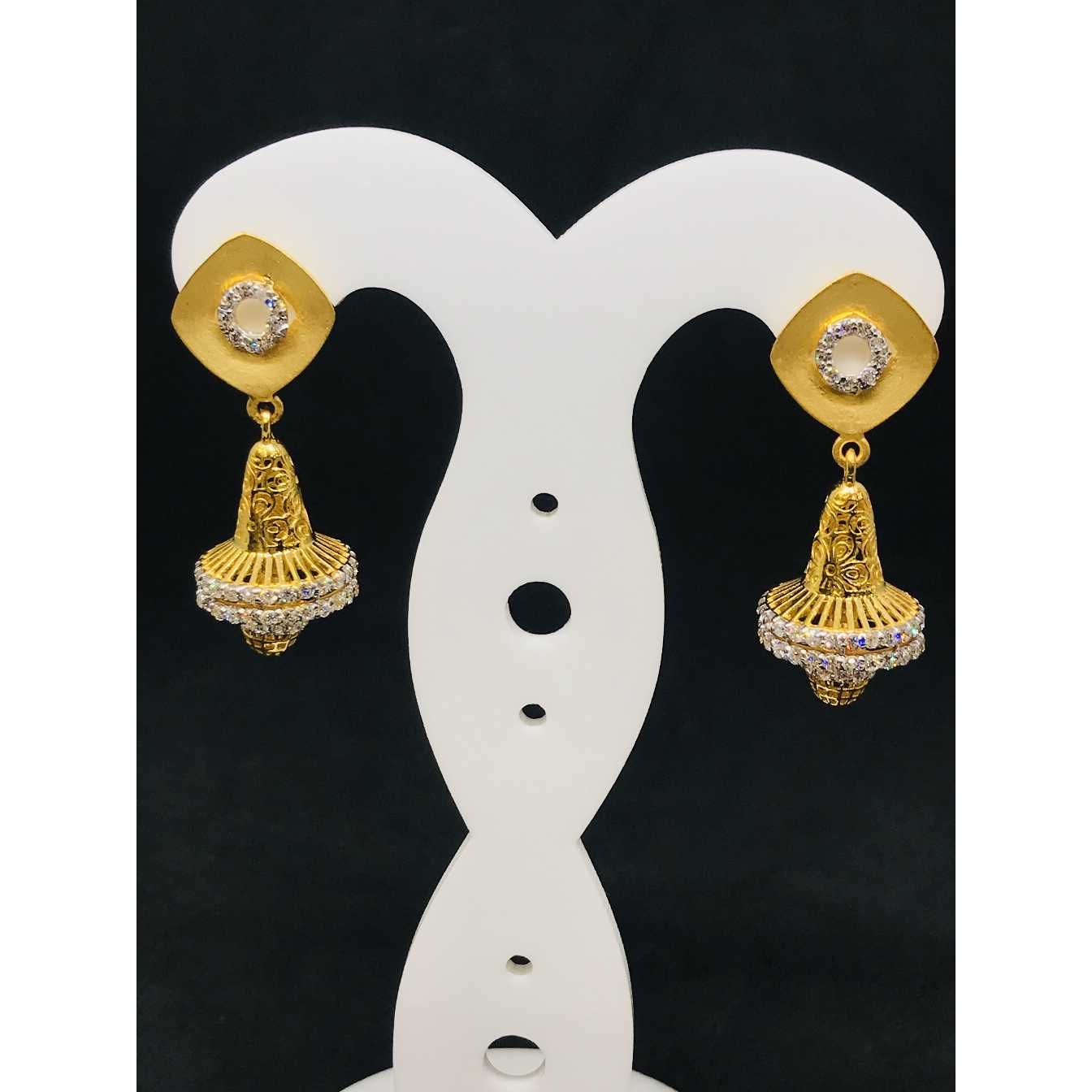 916 Ladies Fancy Gold Earring Er-60042