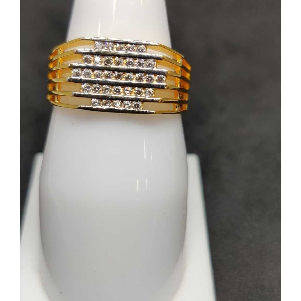 22k Gents Fancy Gold Ring Gr-28628