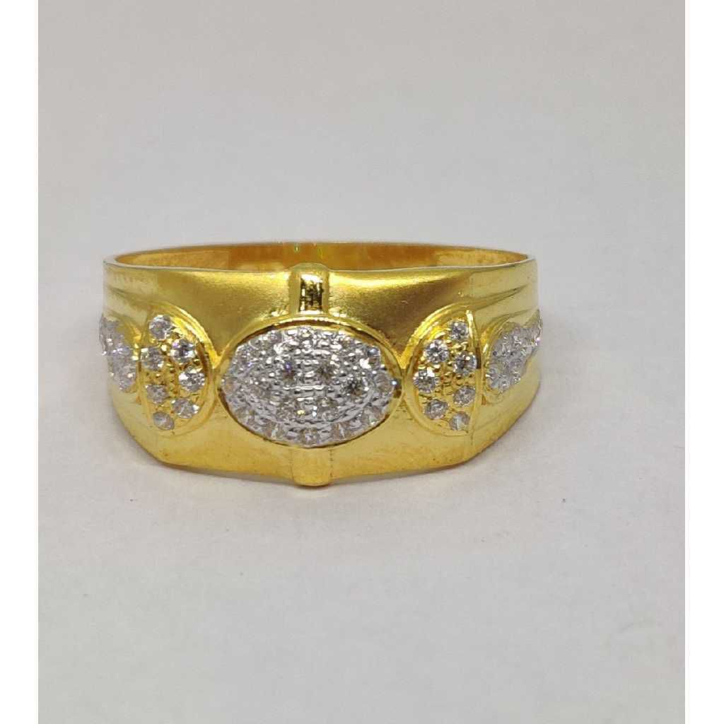 916 Gents Fancy Gold Ring Gr-28575