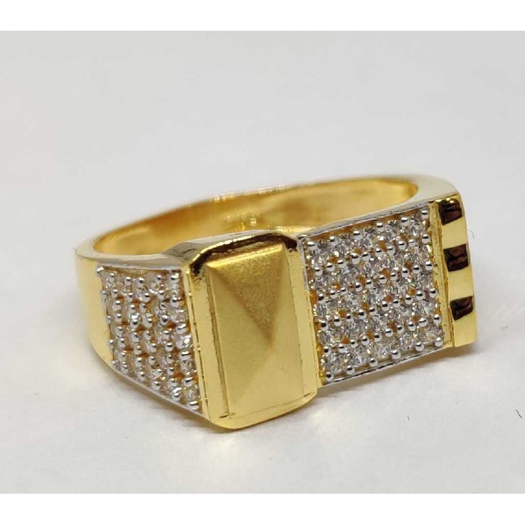 22k Gents Fancy Gold Ring Gr-28573