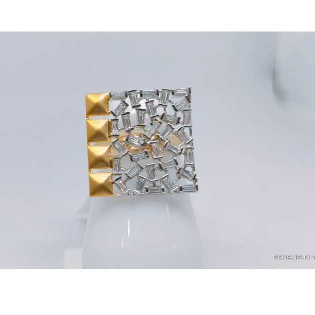 18k Ladies Fancy Gold Ring Lr-24058