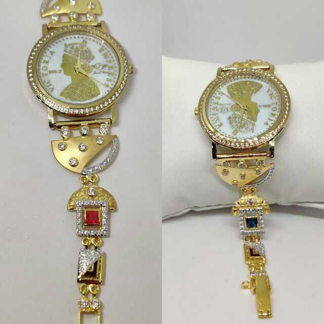 18k Ladies Fancy Gold Watch G-2227