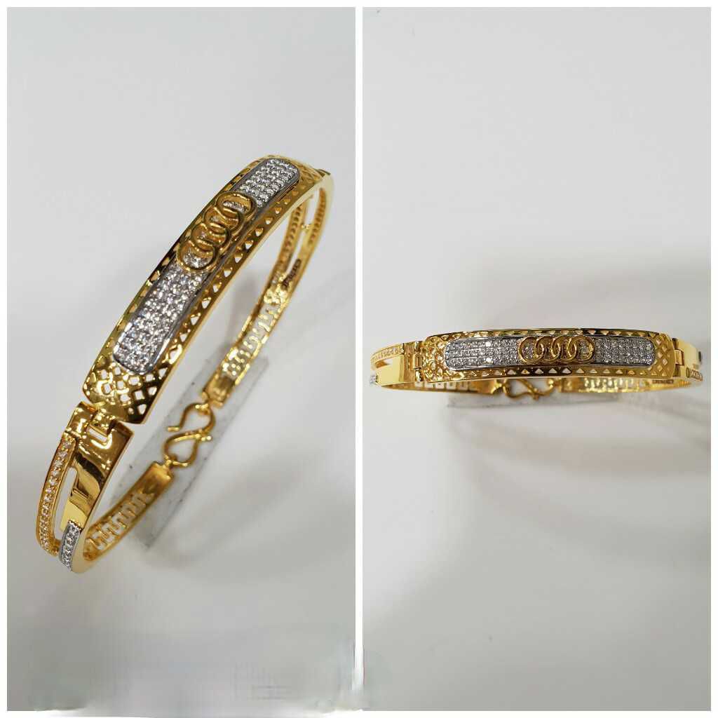 22k Gents Fancy Gold Kada G-3425