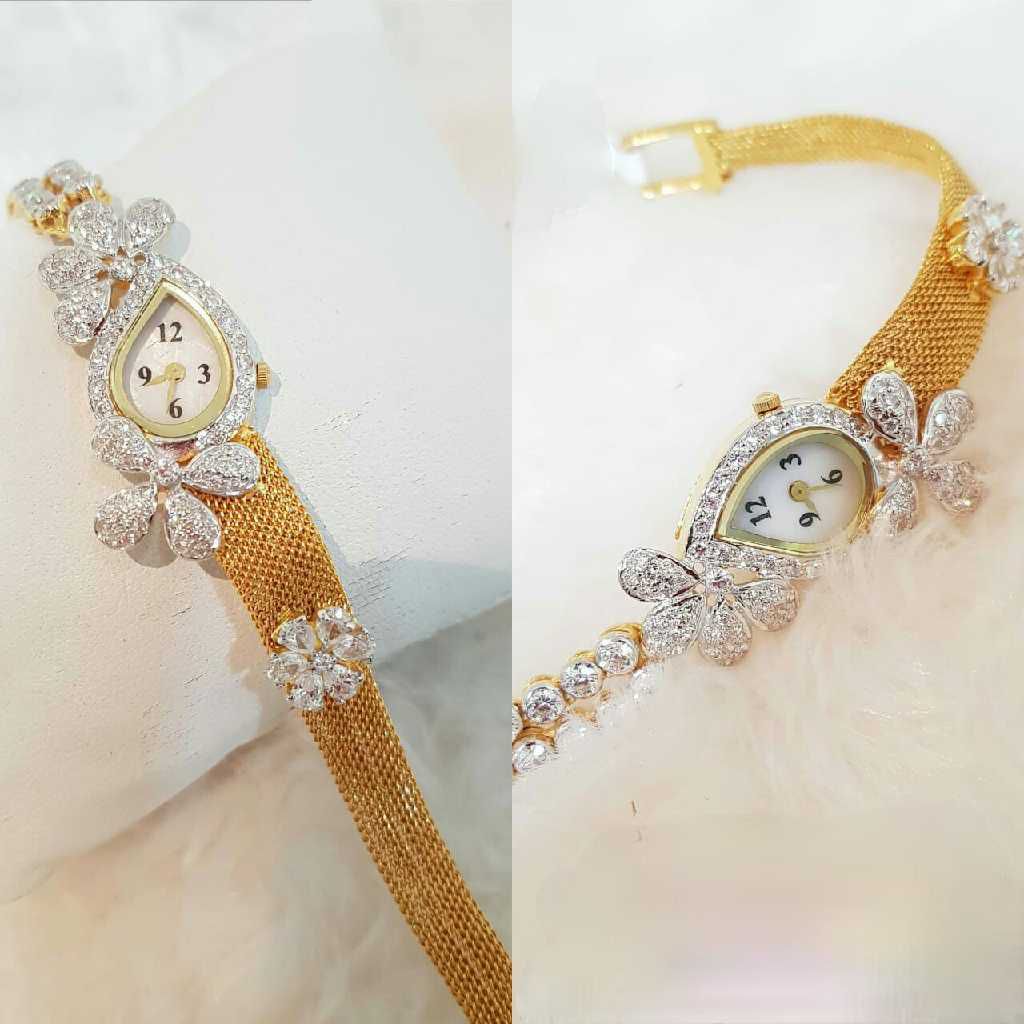 18k Ladies Fancy Exclusive Watch G-2924