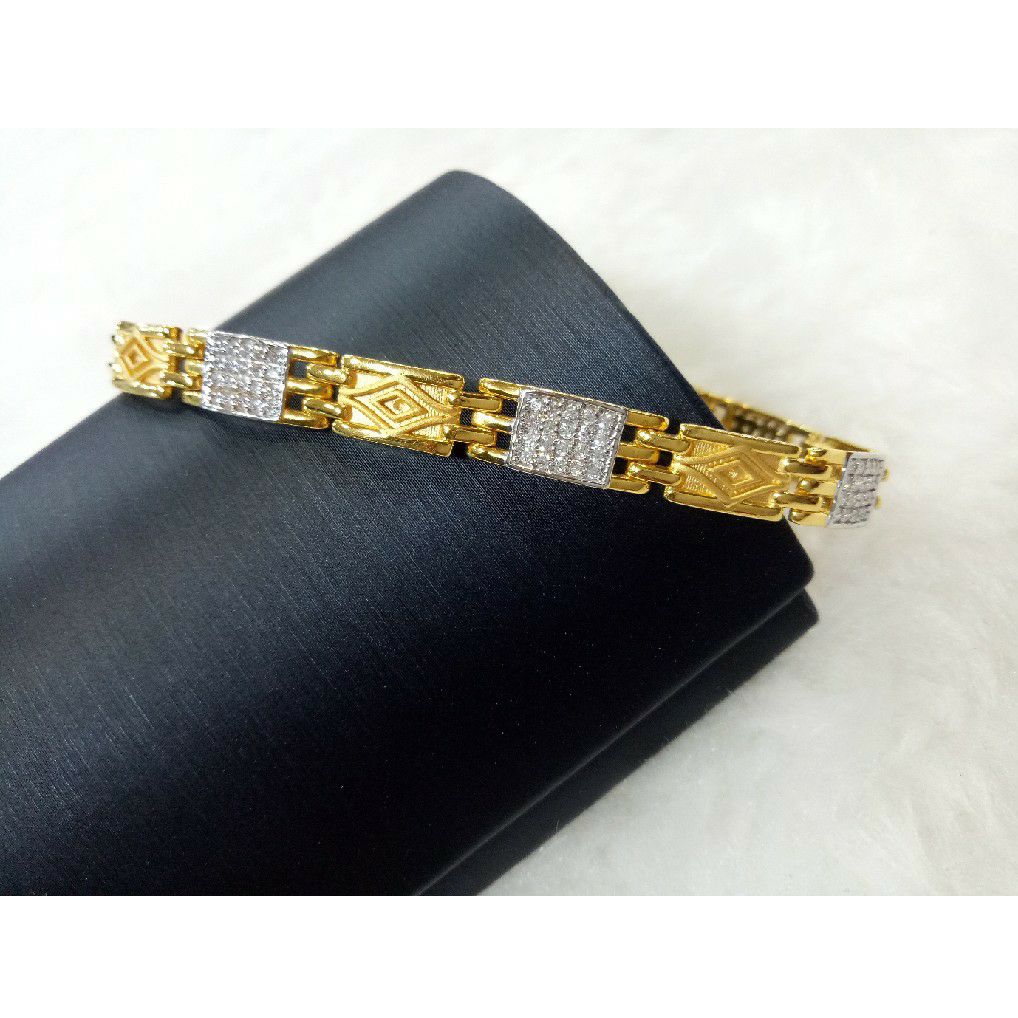 916 Men's Exclusive Fancy Bracelet G-10655