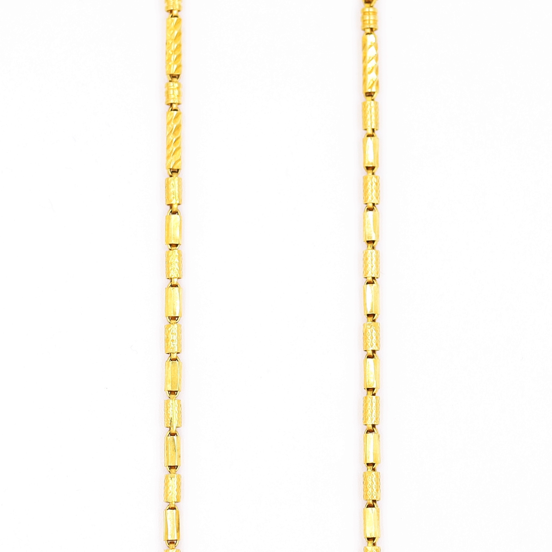 Traditional Pipe Style Stunning Gold Chain