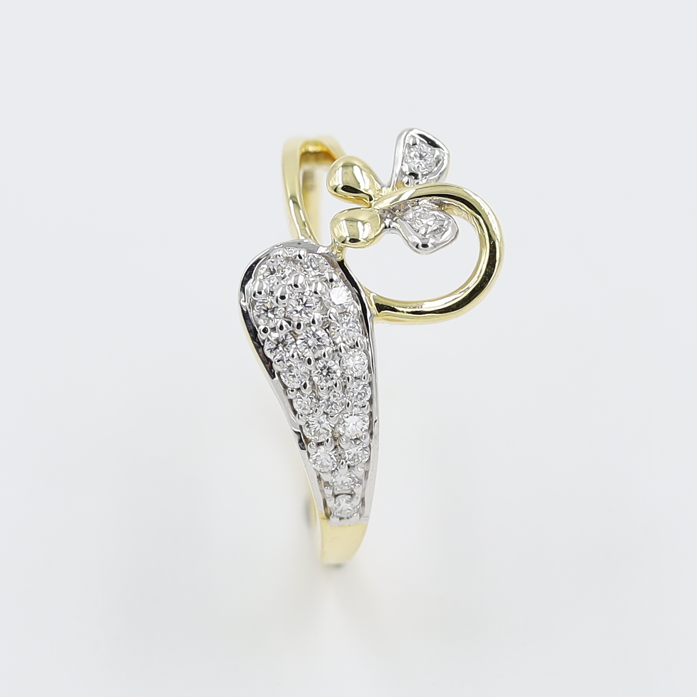 14Kt Unique Cluster Real Diamond Finger Ring