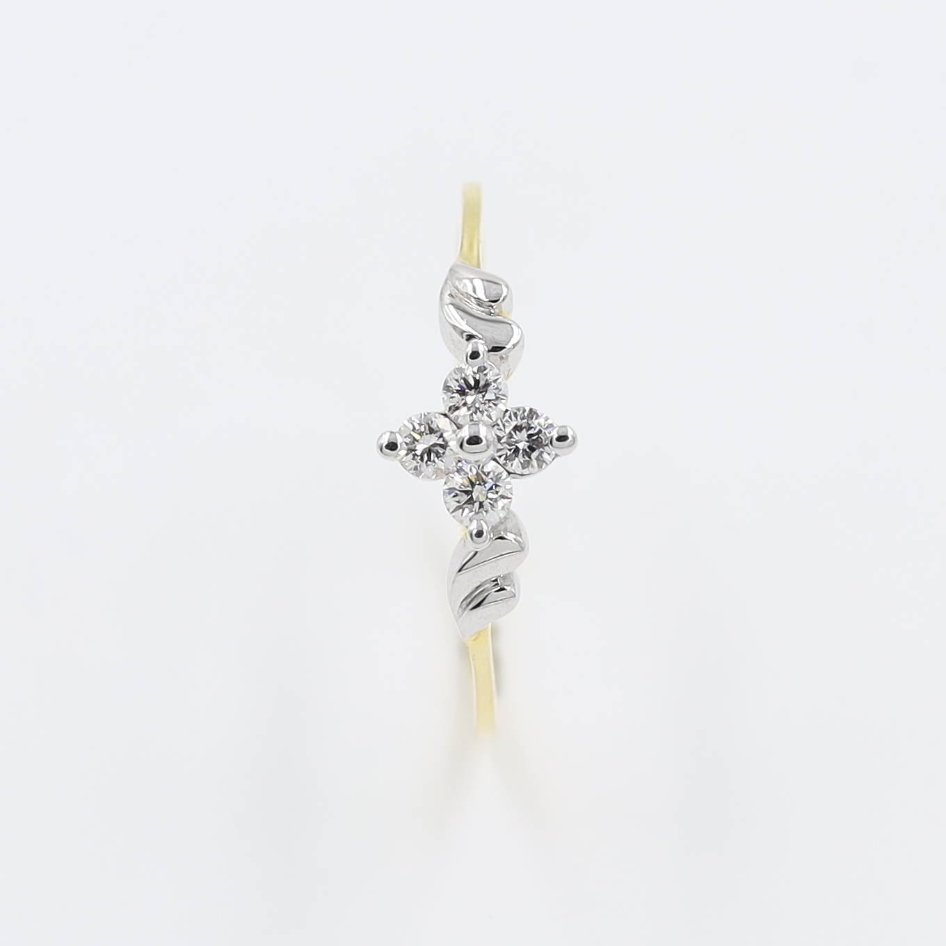 14Kt Yellow Gold Light Weight Delicate Ring For Women