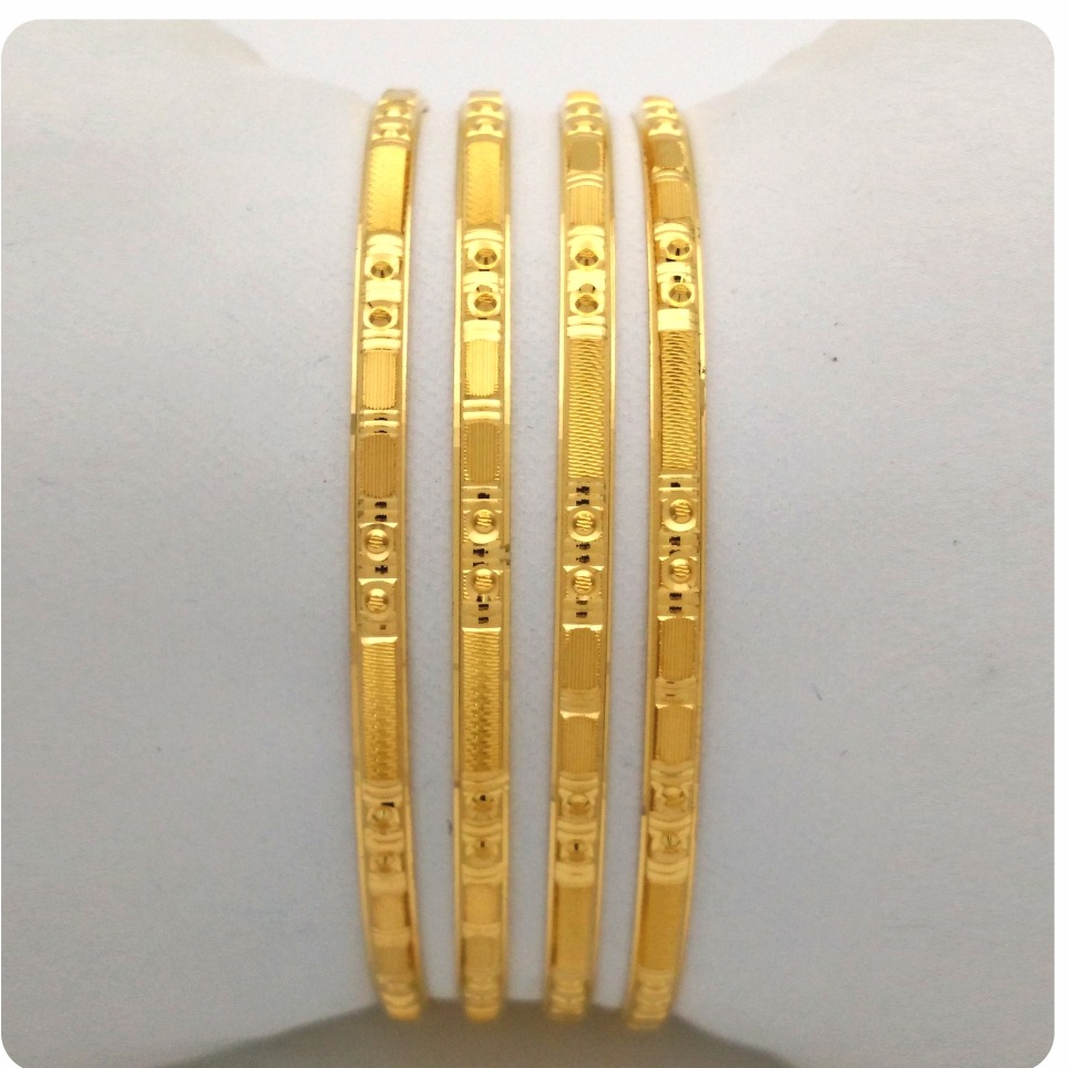 Gold hallmark plain bangle - dp1199