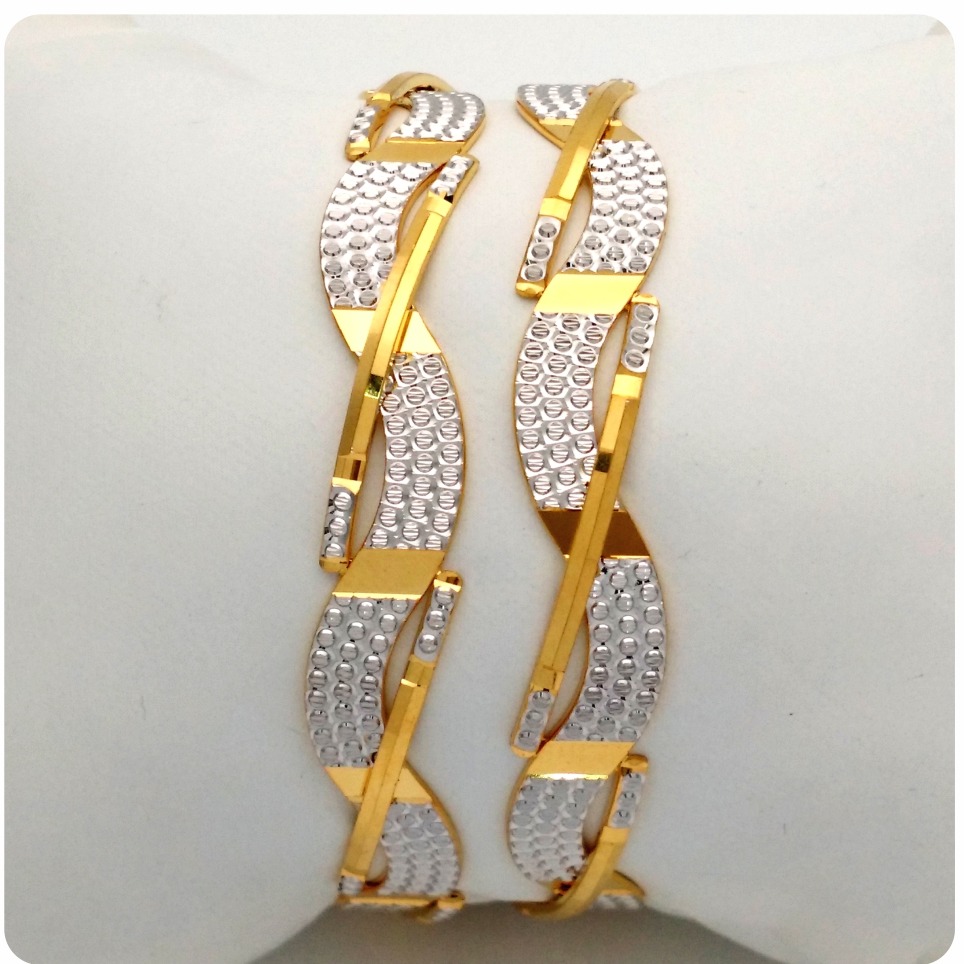 GOLD HALLMARK CNC LASER BANGLE - CLJ1134