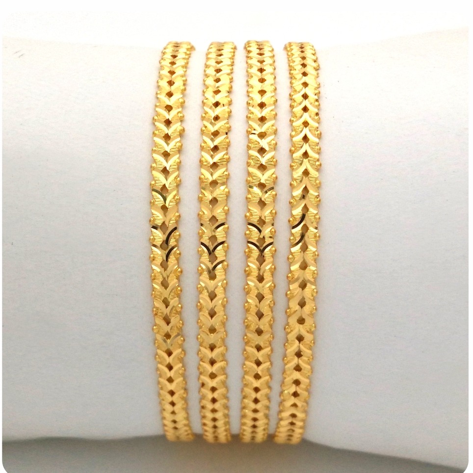 GOLD HALLMARK RAWA BANGLE - 2LR1114