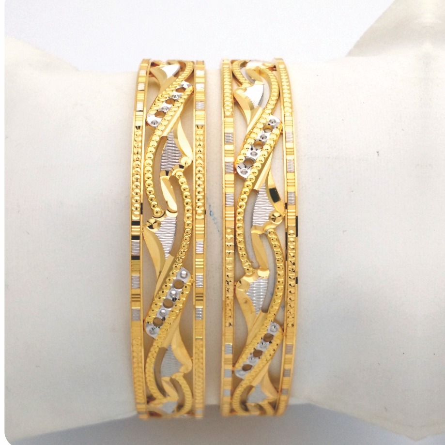 GOLD HALLMARK CNC LASER BANGLE - CLJ1048