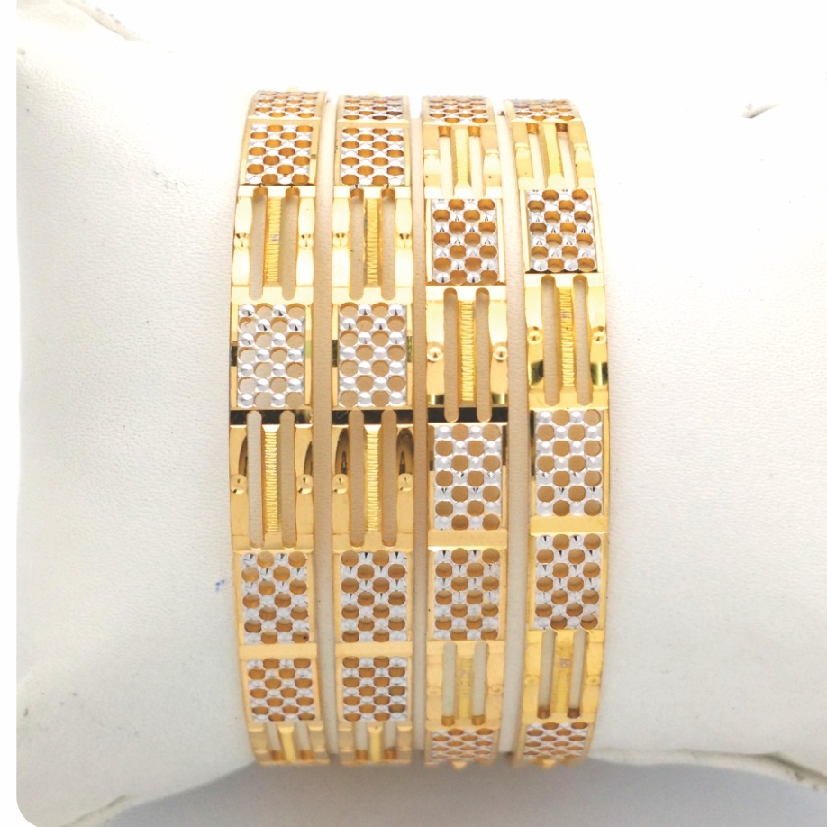 GOLD HALLMARK CNC BANGLE - CP1010