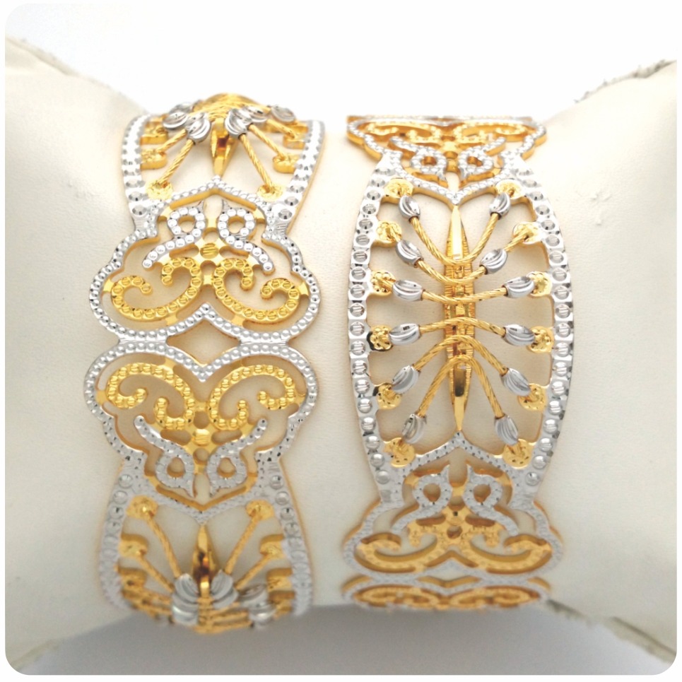 GOLD HALLMARK CNC MANI BANGLE -CML1005