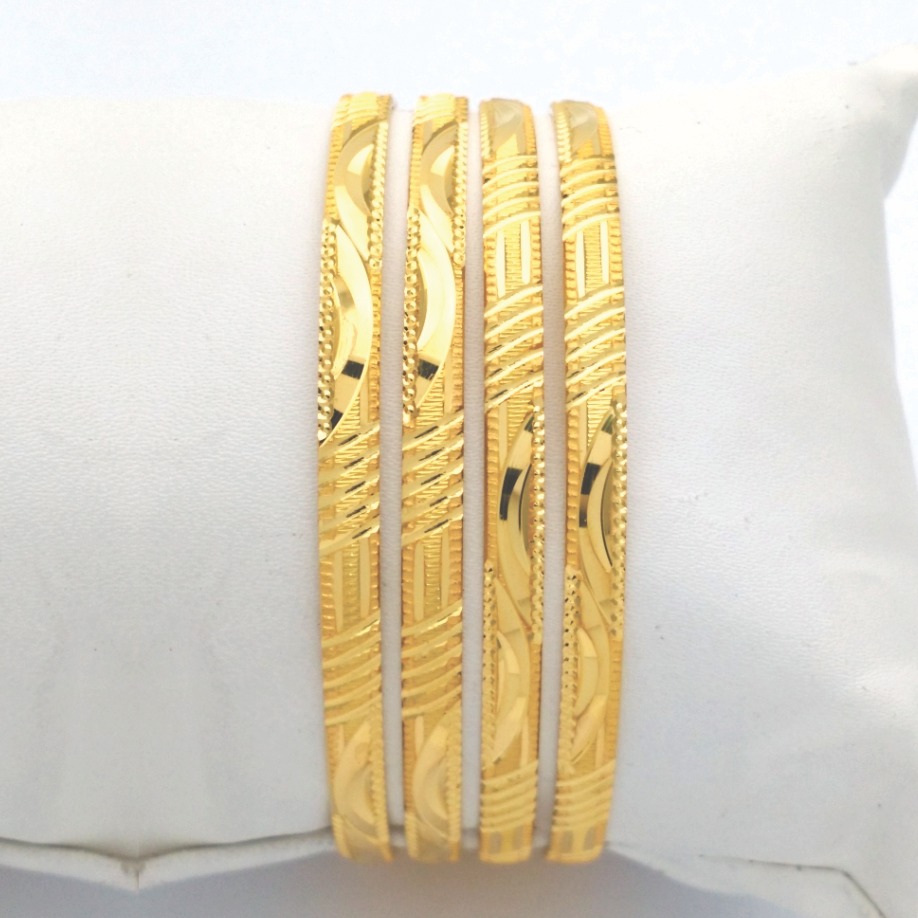 Gold Hallmark KANGARI Bangle - KN962