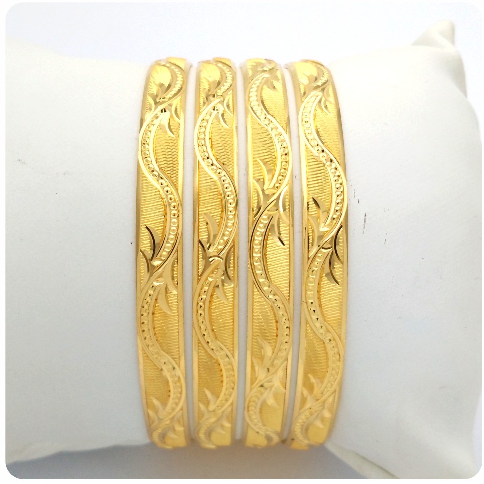 Gold Hallmark HOLLO Bangle - PO892