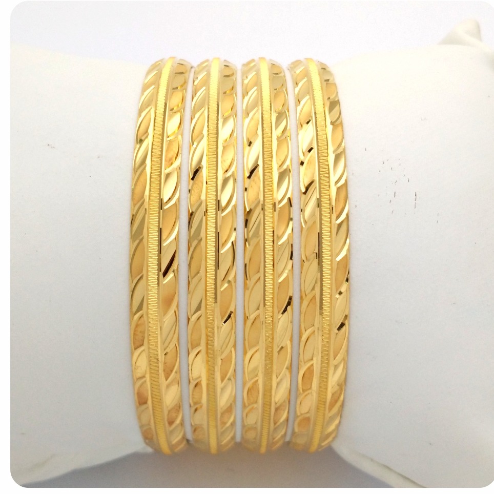 Gold Hallmark HOLLO Bangle - PO887