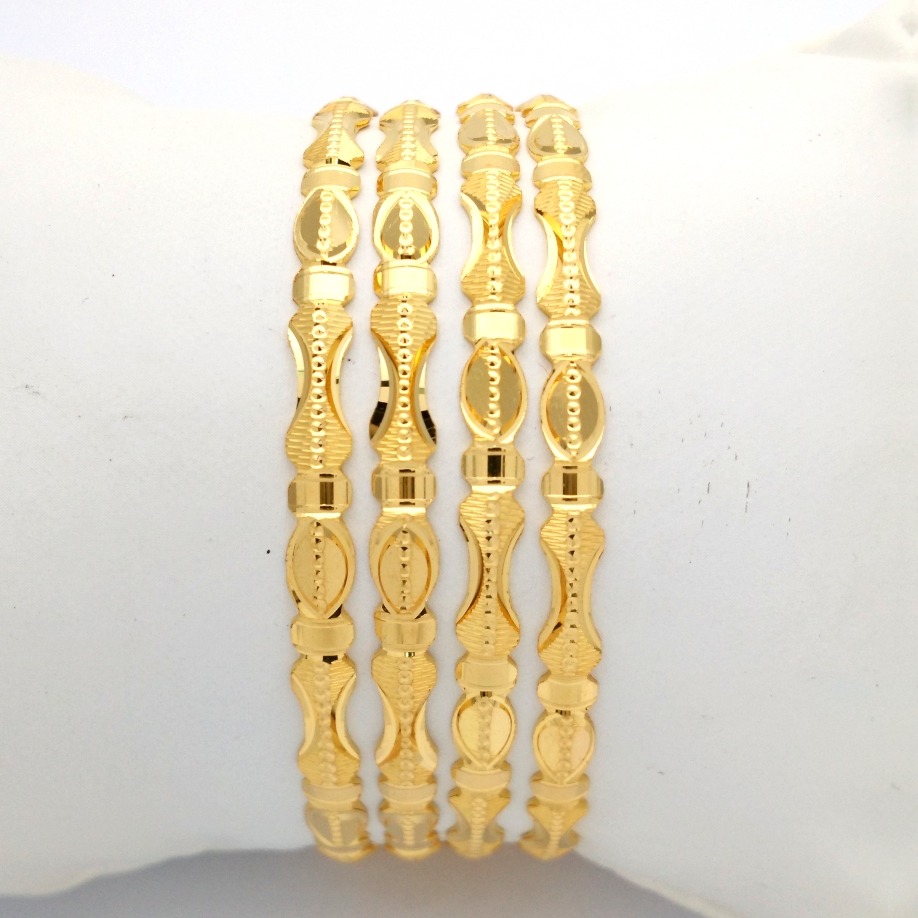 Gold Hallmark TRIANGLE DIE Bangle - TRD886