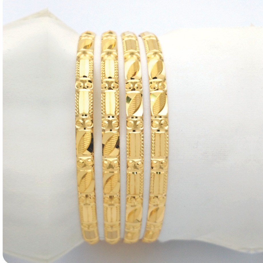 GOLD HALLMARK TRIANGLE BANGLE - TR836