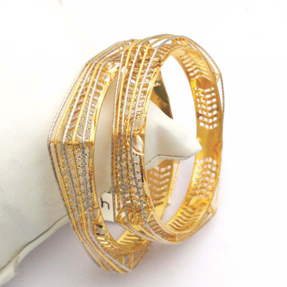 Gold hallmark cnc +tar bangle - CLJ725