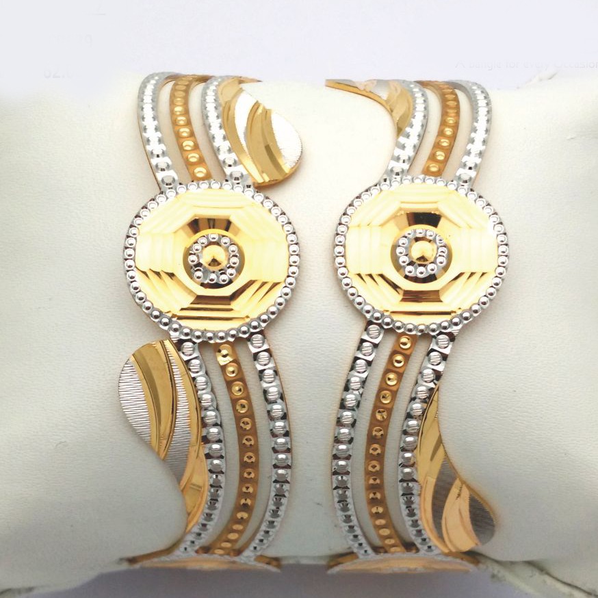 Gold hallmark cnc bangle - Cp639