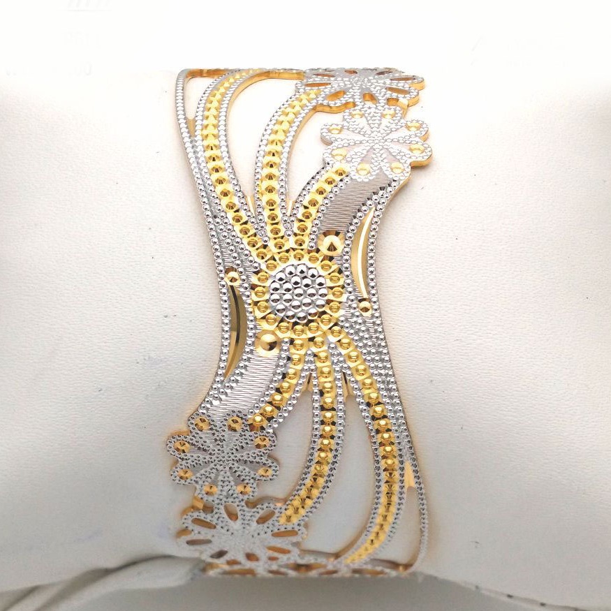 Gold hallmark cnc bangle - CP611