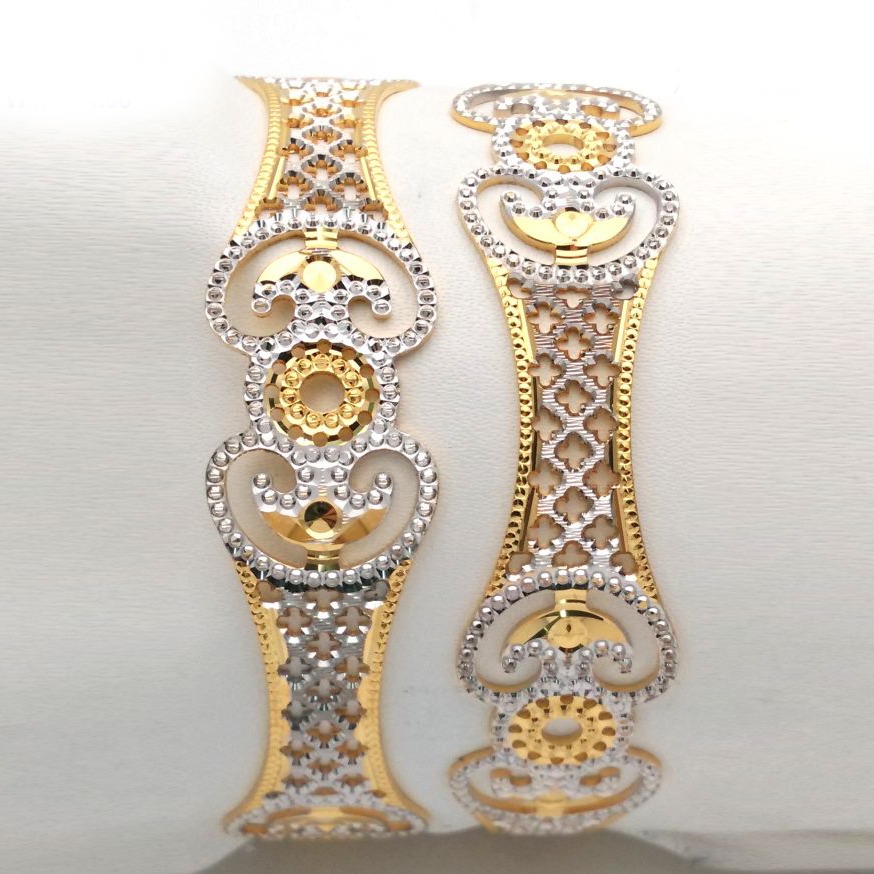Gold hallmark cNC bangle - CP577