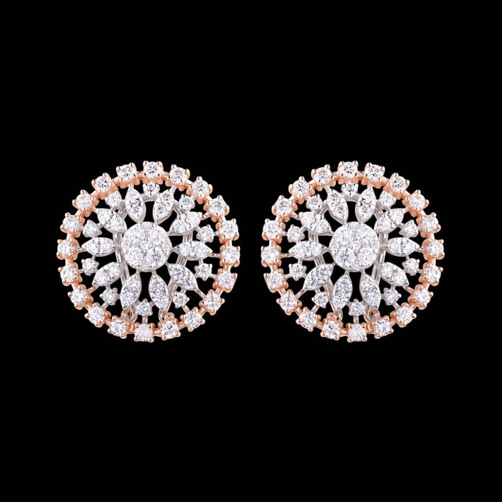 Attractive Diamond Earring