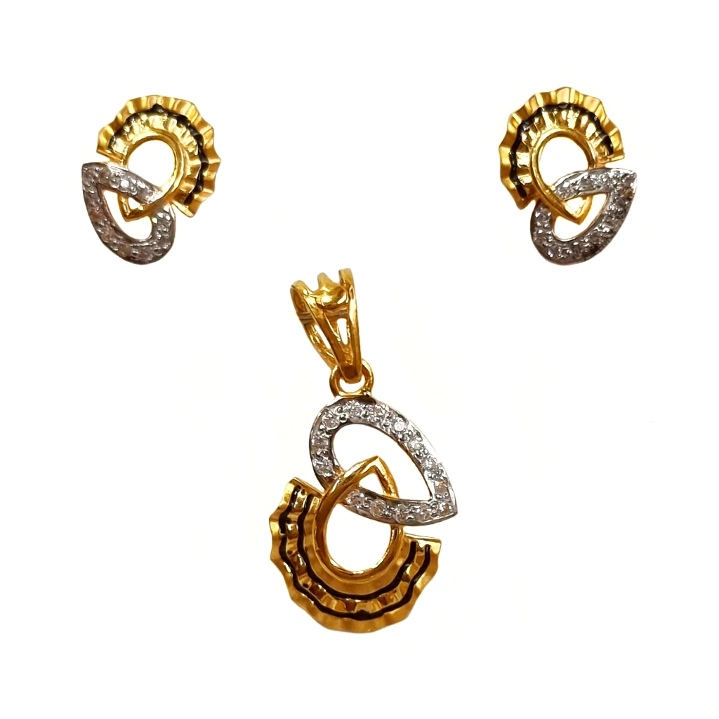 22K Gold Designer Pendant Set MGA - PTG0171
