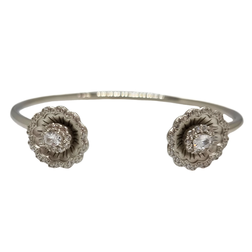925 Sterling Silver Flower Shape Designer Bracelet MGA - BRS1971