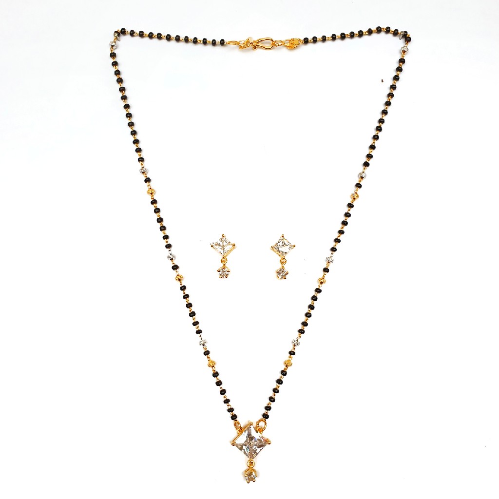 One gram gold forming square shaped solitaire diamond mangalsutra mga - mse0137