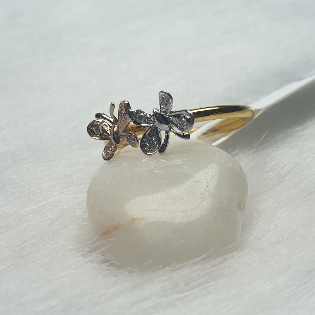 18K Gold Butterfly Diamond Ring