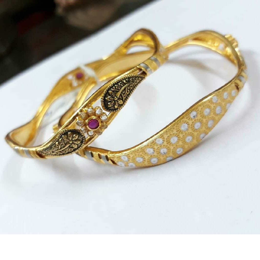 22KT Gold Designer Ladies Bangle