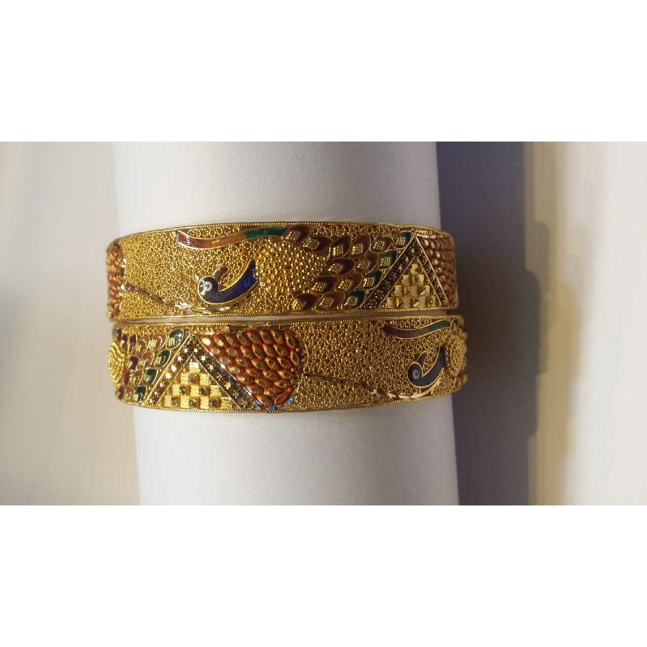 22KT Gold Calcutti Ladies Designer Bangles