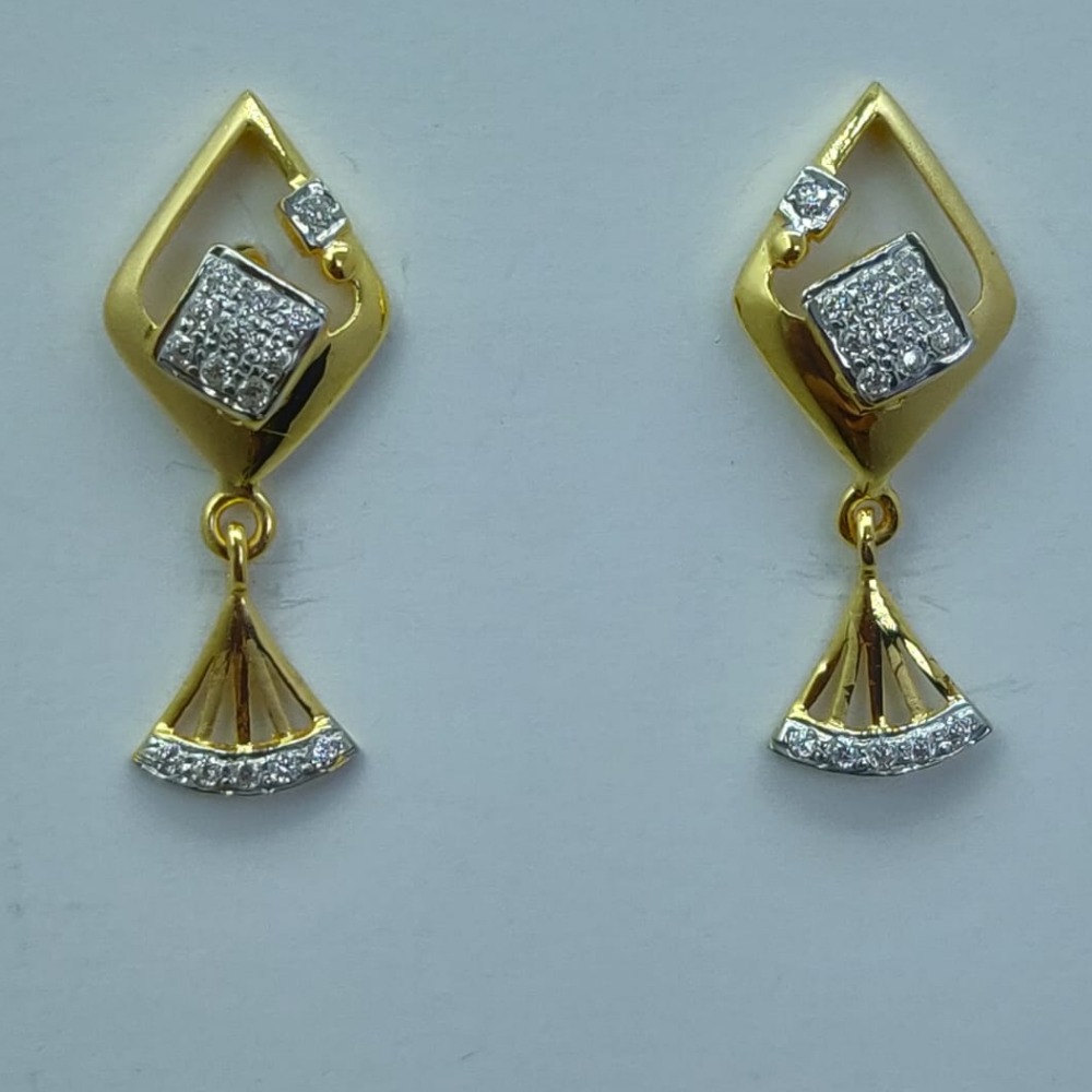 22KT Gold Latken Earring LMJ-857