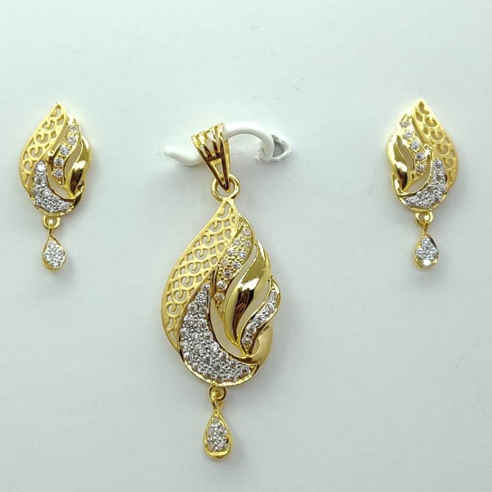Gold Stylish Necklace Set LMJ-814