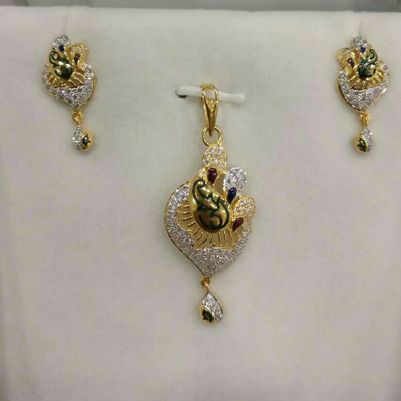 916 Gold Attractive Modern Antique Pendant Set