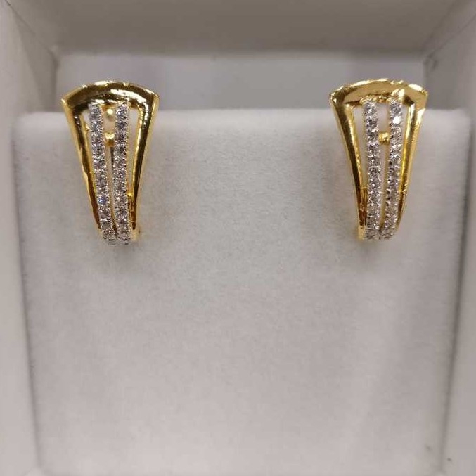 Gold Ladies Earrings