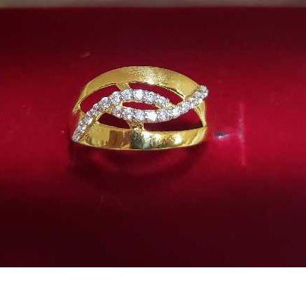 22KT Gold Diamond  Ladies Ring