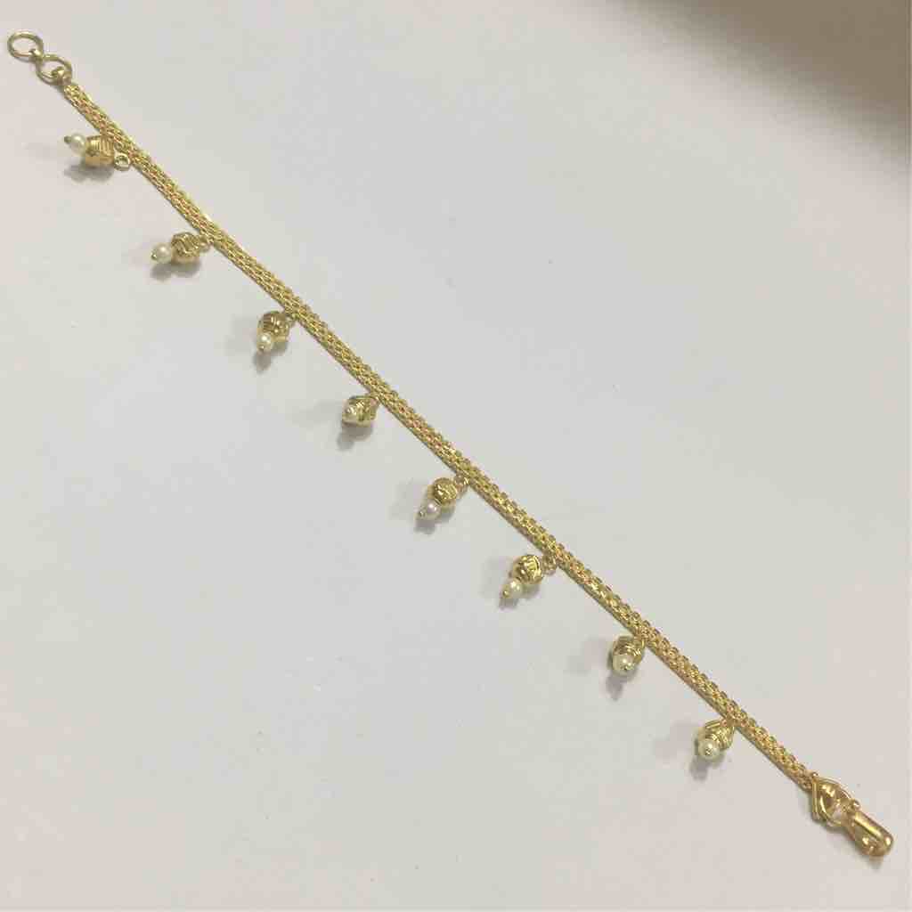 22KT Gold Dazzling Ladies Bracelet