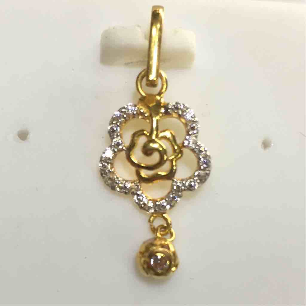 916 Gold Flower Shape Ladies pendant