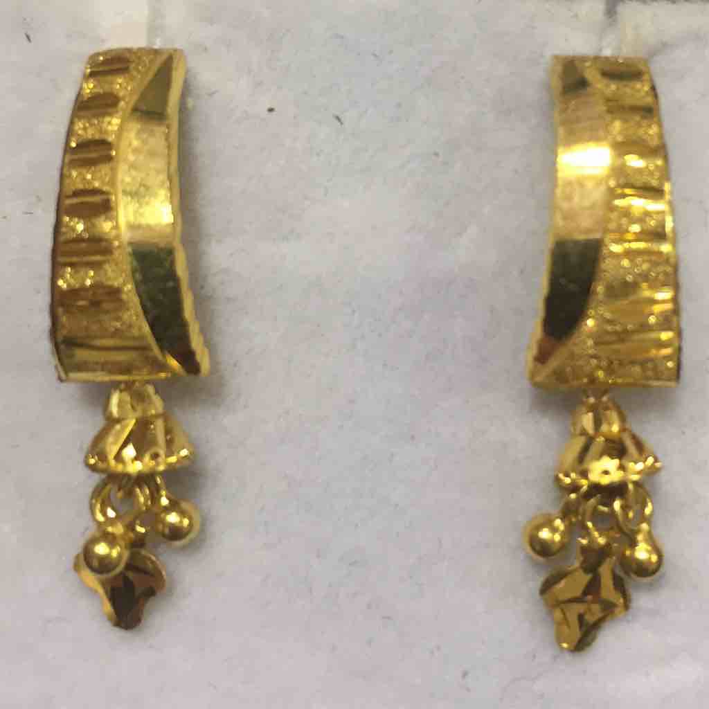 Plain Gold Ladies Earrings