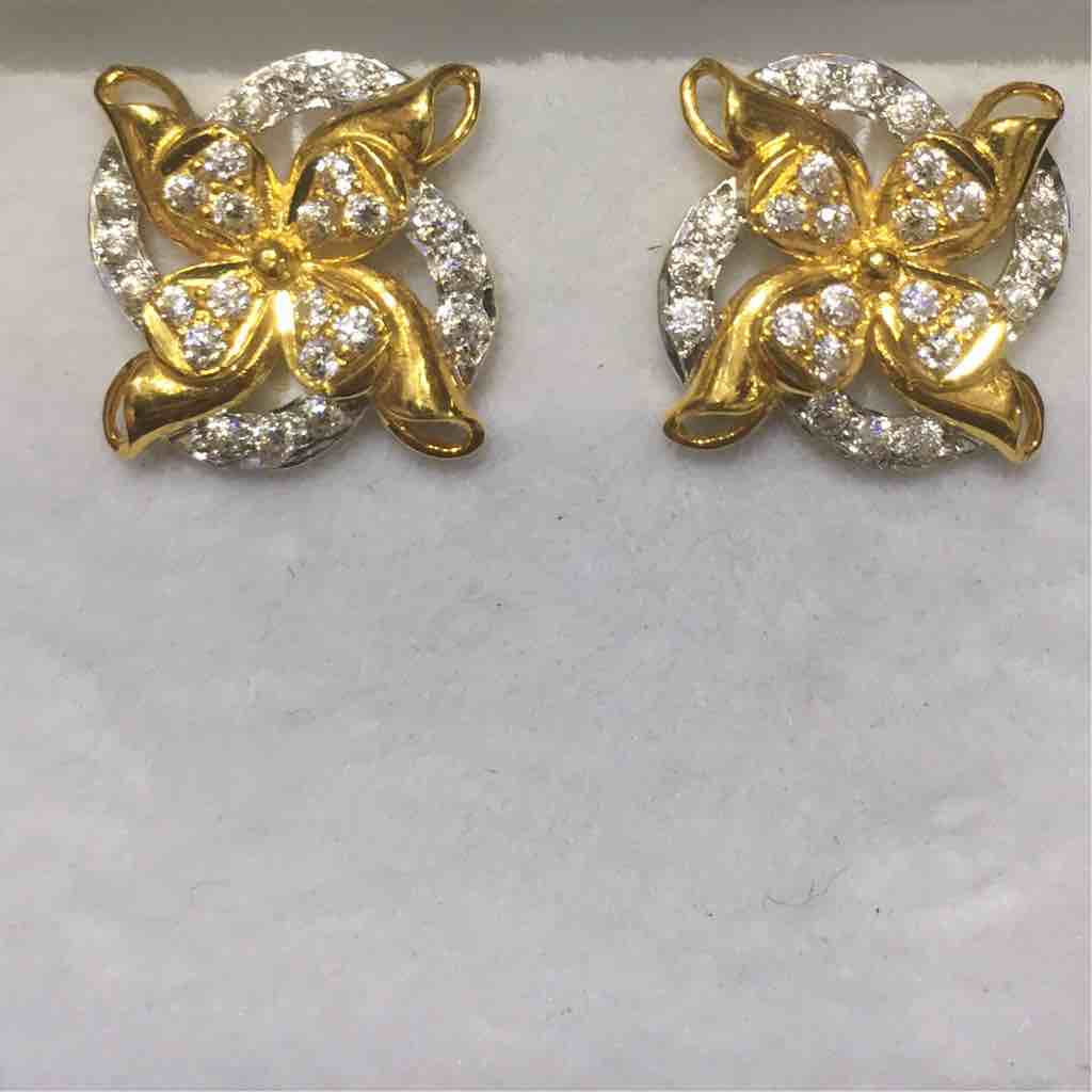 Light Weight 916 Gold Ladies Earring