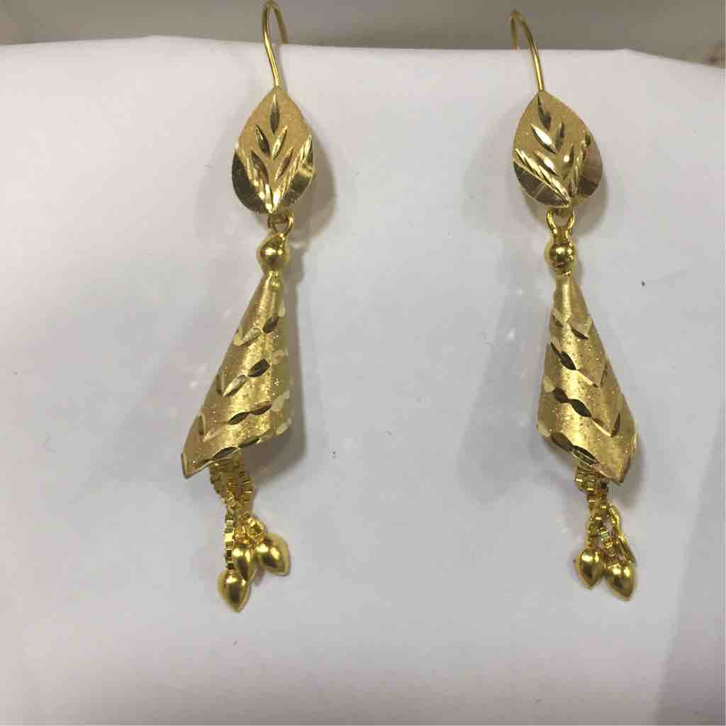 Attractive 916 Gold Long Earrings
