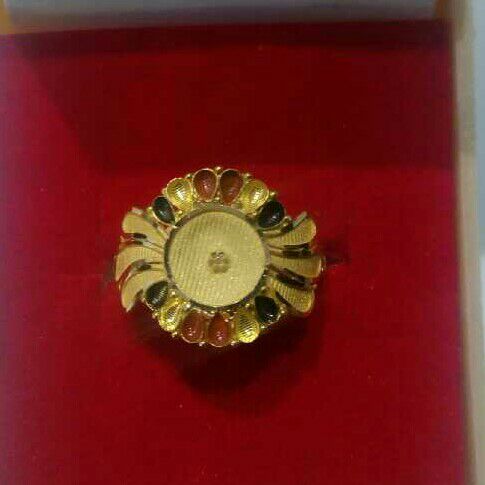 20kt Gold Fancy Ring