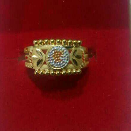 20kt Gold Designer Ladies Ring