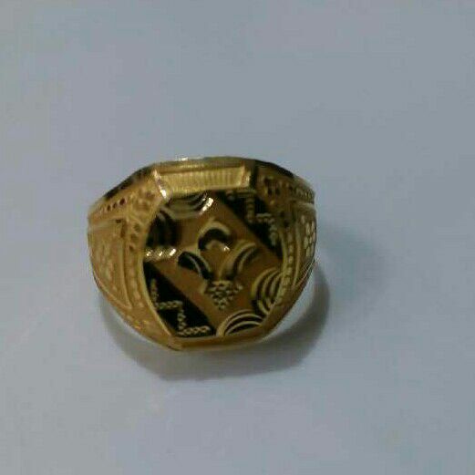 22K / 916 Gold Yellow Ladies Ring