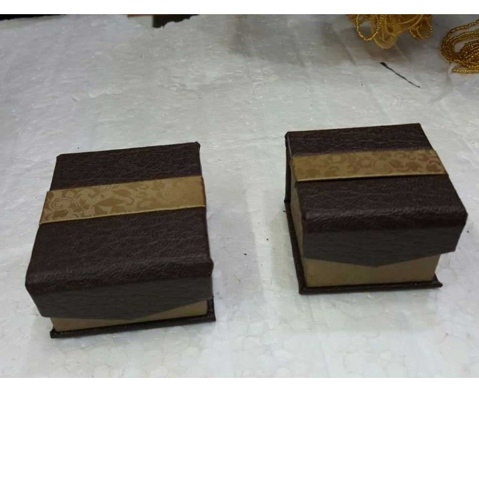 Modern stylish paper jewellery box