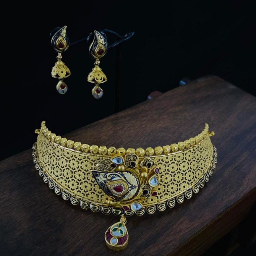 916 Gold classic Choker Hallmark Necklace Set